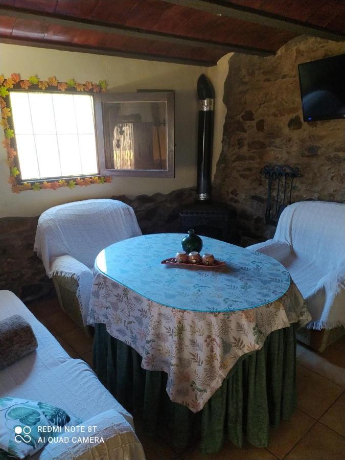 La Casa De Los Bonales Arroyomolinos de León Extérieur photo